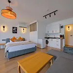 Koerfez Φετιγιέ