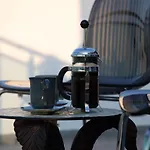 Ξενοδοχείο με διαμερίσματα Koerfez