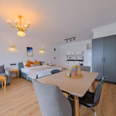 Koerfez アパートホテル